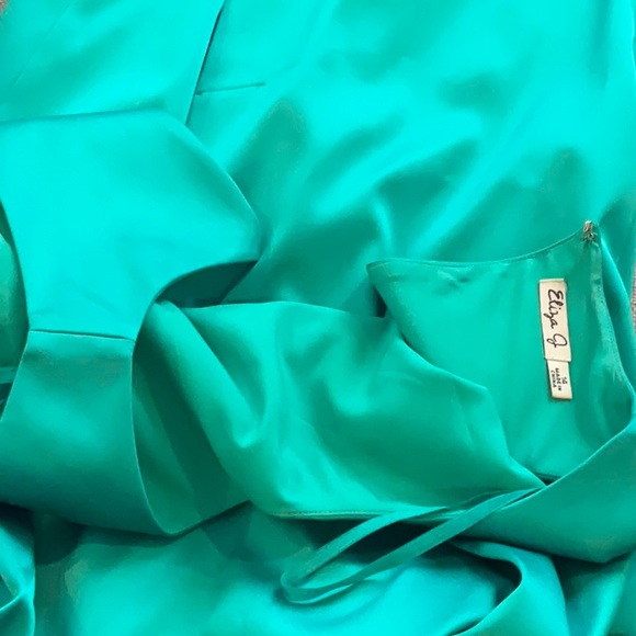 Emerald Dream - Picture 3 of 3